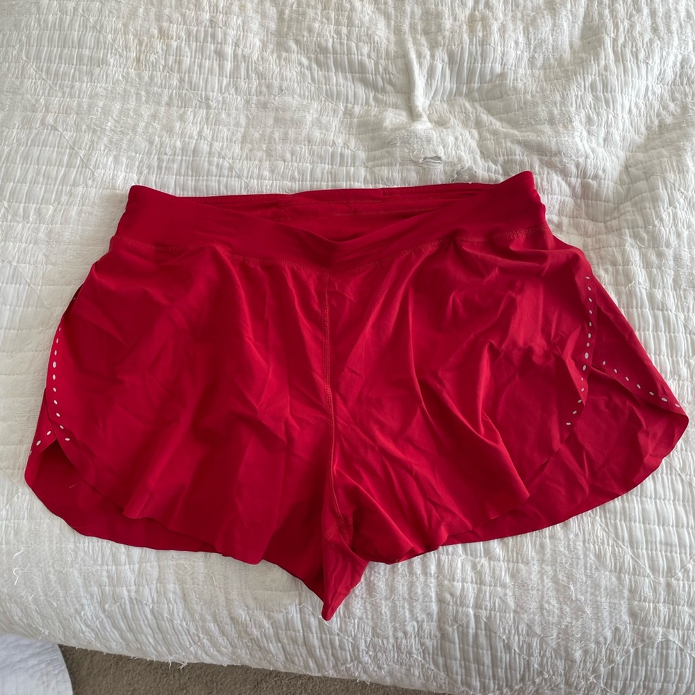 Lululemon Find Your Pace Short